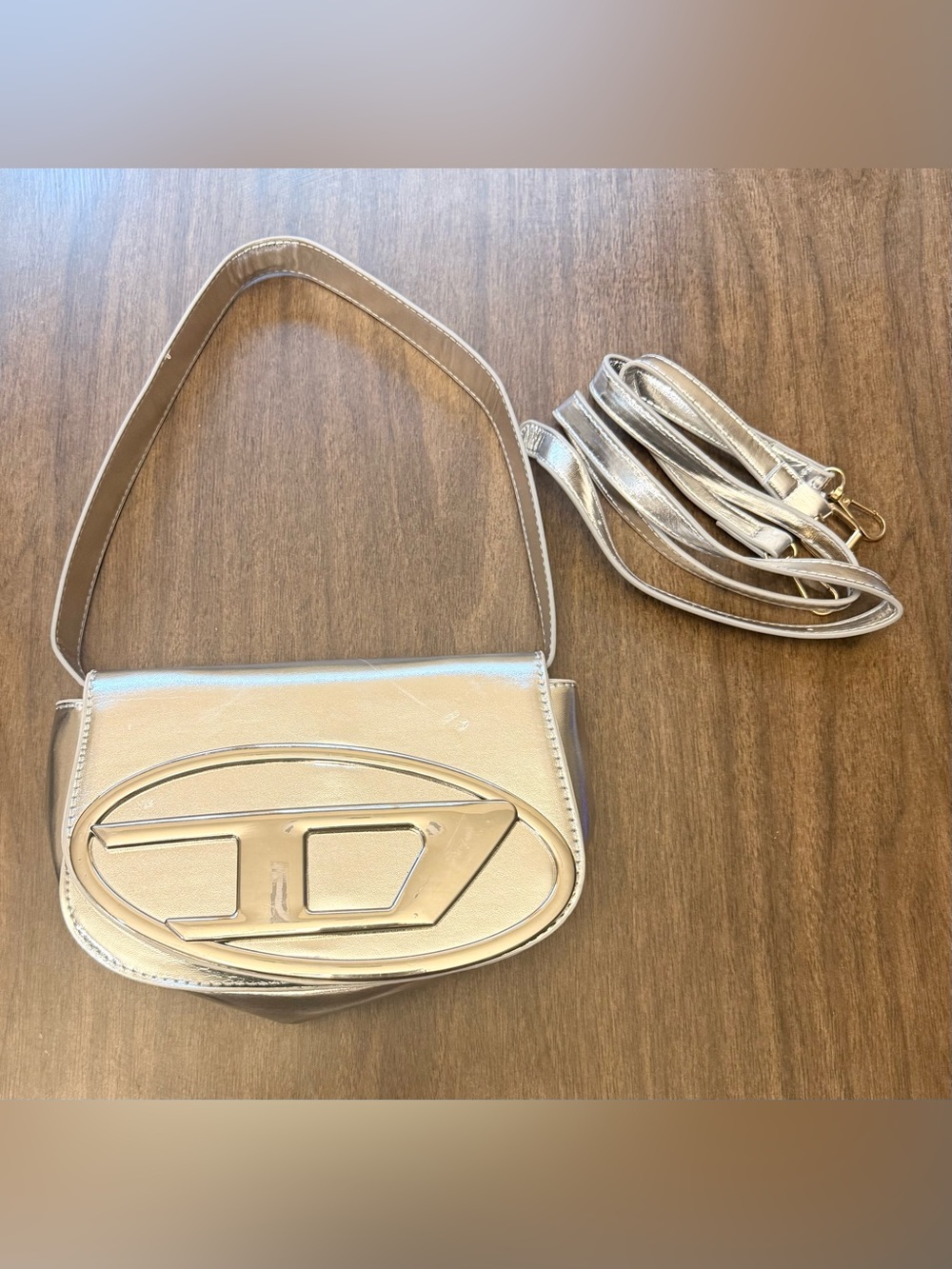 Y2K Metallic Silver Leather Shoulder Bag Detachable Strap 90’s Metal